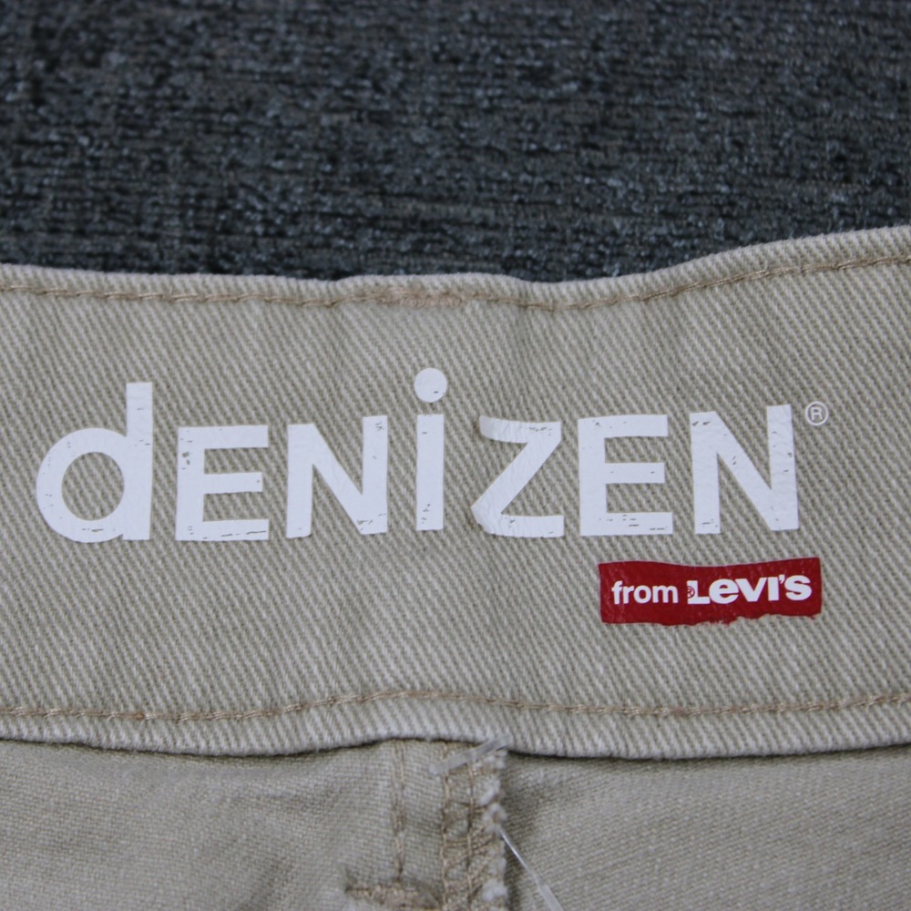 Denizen from Levi's Womens Khaki Chino Shorts Tan Double Button Cuffed Size 12 - Picture 6 of 13